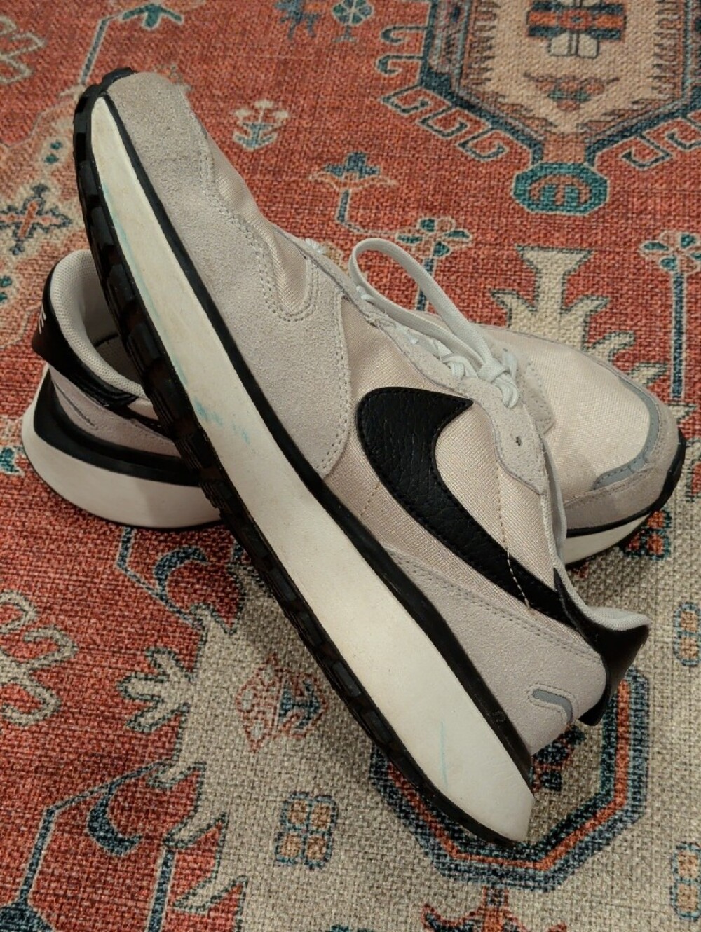 Nike Phoenix Waffle